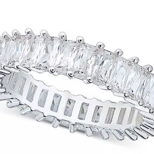 Elegant Silver Eternity Band (Stainless Steel